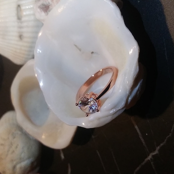 Solitaire Diamond Engagement / Wedding Ring 2ct - Picture 5 of 8